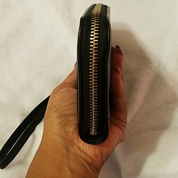 Target Black Wallet - Picture 5 of 6